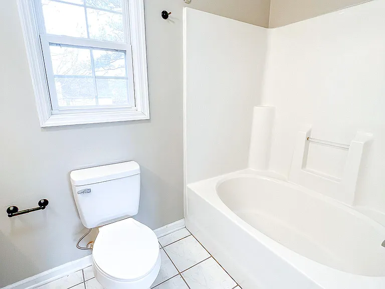 5204 Ahoskie Dr — Photo 20
