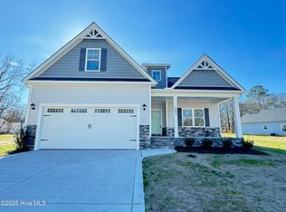 3083 Marion Heights Dr, Kinston, NC 28504