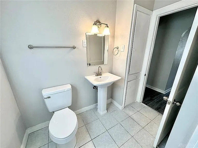 jpg