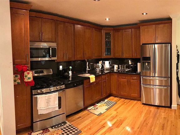 4th image of 51-14 101st St #11C