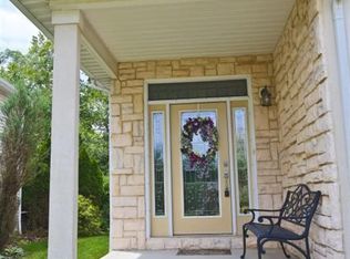 9628 Scottsdale Dr, Broadview Heights, OH 44147