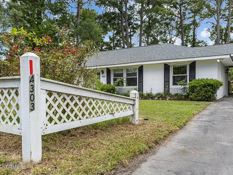 4303 Country Club Rd — Photo 45