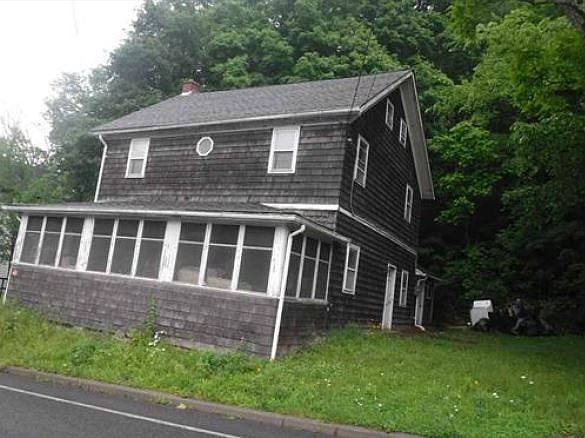 2nd image of 21 Circle Dr #24