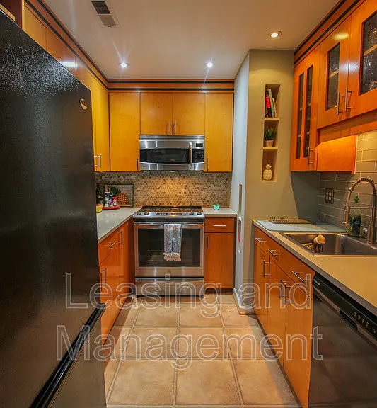 5 Townpark Ln #A — Photo 4