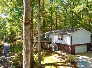 19 Sandy Rd, Franklin, NC 28734