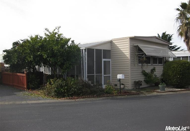 1st image of 312 Sunny Hills Dr