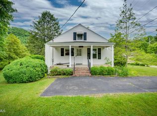 1344 Hilton Rd, Gate City, VA 24251