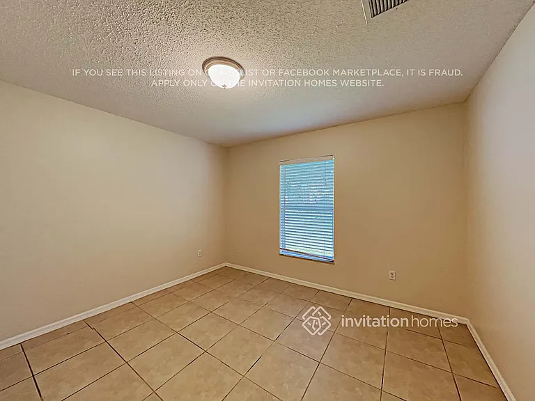 409 NW Concord Dr — Photo 12