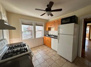 15 Dartmouth St #1, Arlington, MA 02474