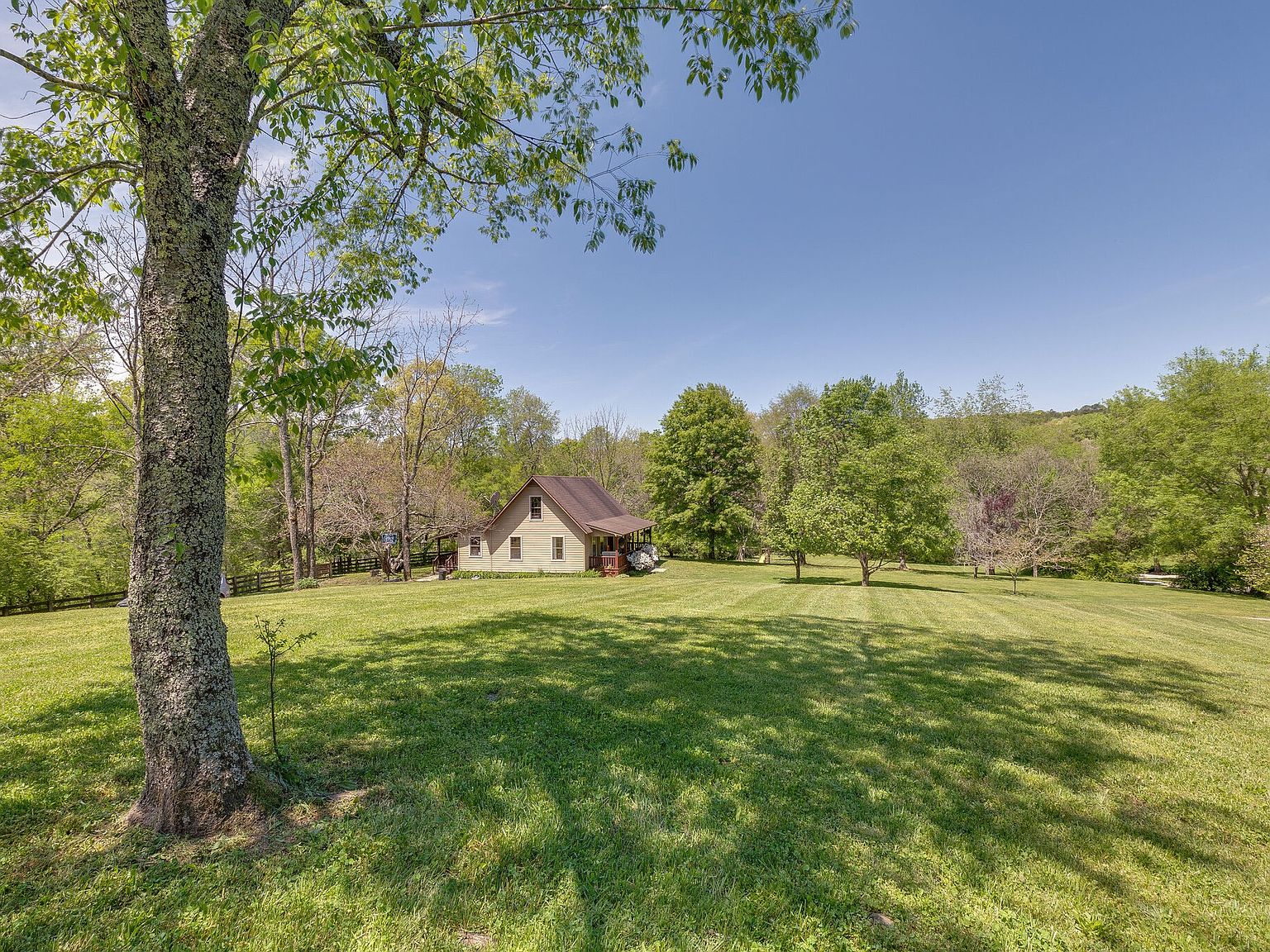 172 Newburg Rd, Hohenwald, TN 38462 Zillow