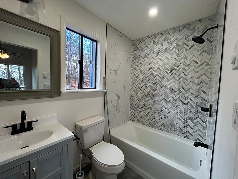 Bathroom 1 - Upper Level