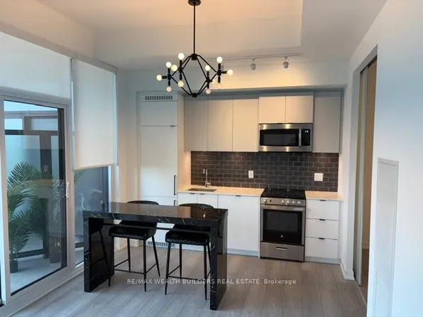 285 Dufferin St, Toronto, ON