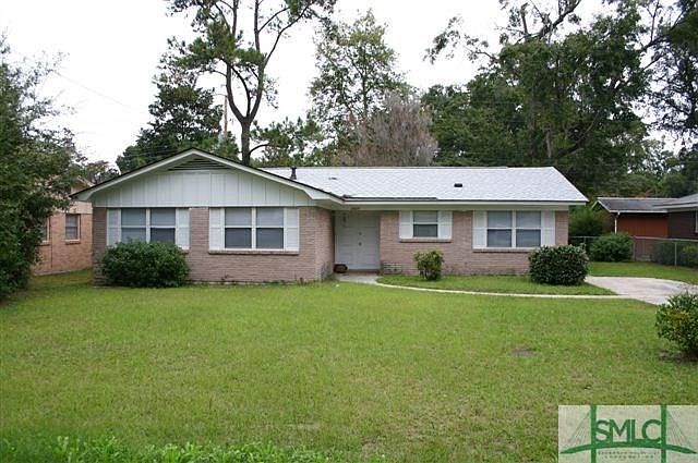 2nd image of 2327 Bona Bella Ave