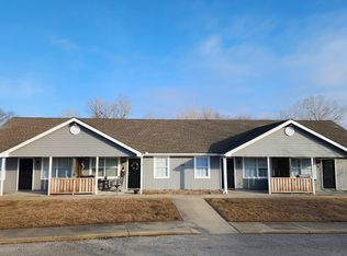 109 SE 1171st Rd APT 4, Knob Noster, MO 65336