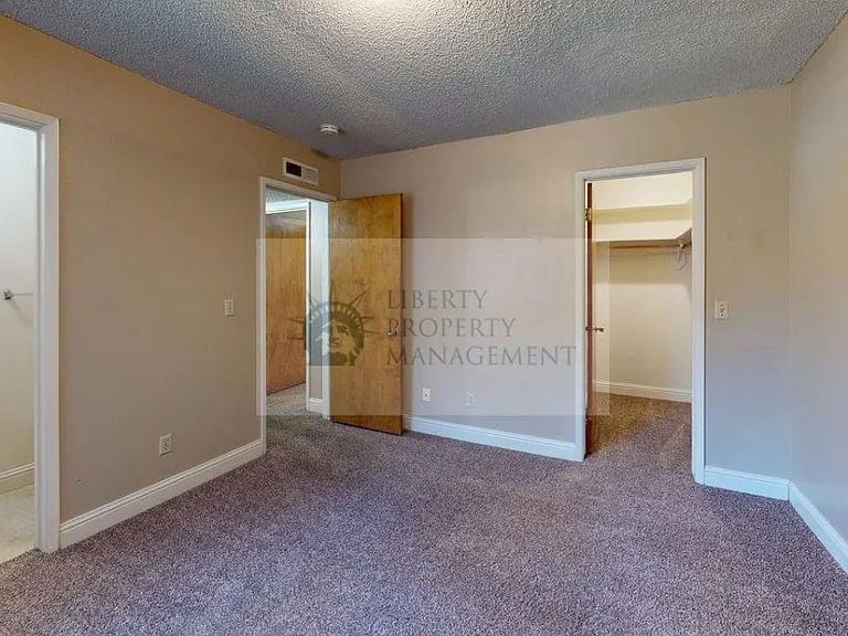 1640 W Rumble Rd #B — Photo 7
