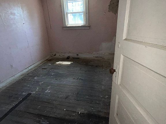 3rd image of 4362 W Maffitt Ave
