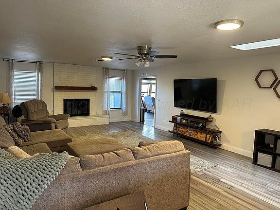 4th image of 103 Somerset St