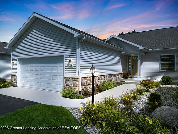 5th image of 4019 Eastbridge Circle Rd