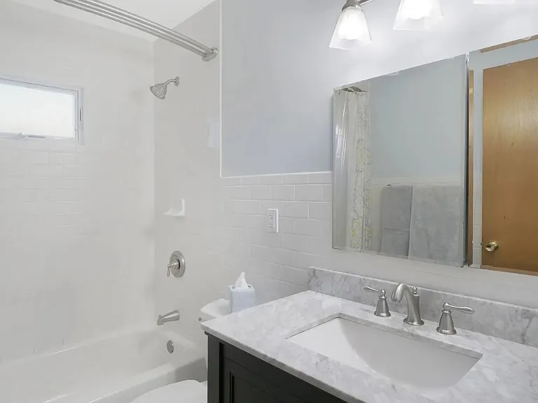 6 Hoyt Pl — Photo 9