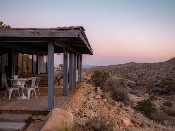 48311 Burns Canyon Rd, Pioneertown, CA 92268