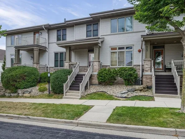 8261 Starr Grass Dr, Madison, WI 53719