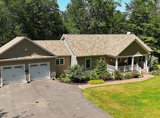 16 Rhode Island Ave, Alfred, ME 04002