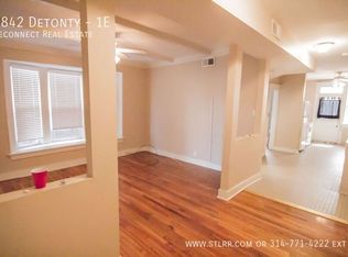 3842 De Tonty St APT 1E, Saint Louis, MO 63110