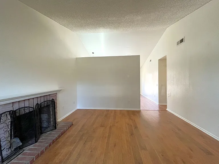 2757 Aries Ln — Photo 12