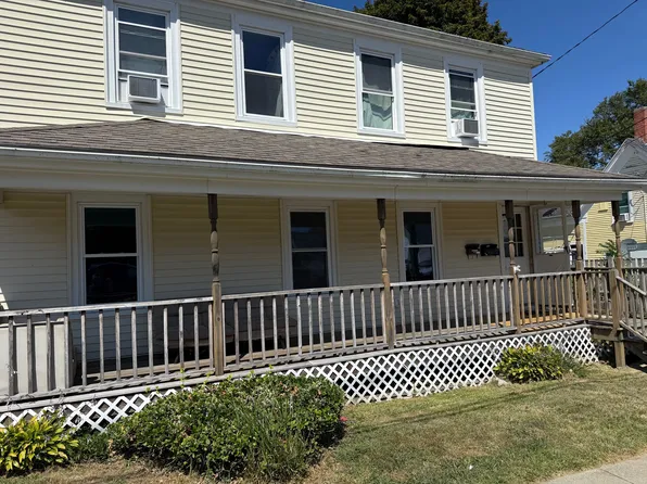 1 Hamilton St Floor 2, Plymouth, MA 02360