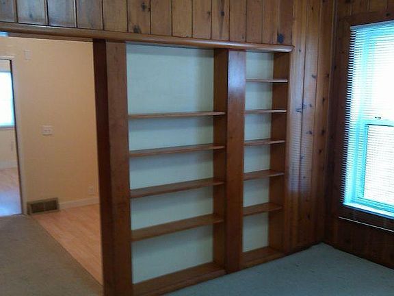 5th image of 2130 Bourdon St APT 1