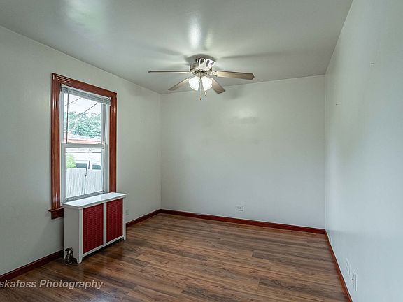 2nd image of 2712 N 75th Ct
