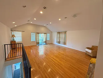 3721 Bergen Turnpike