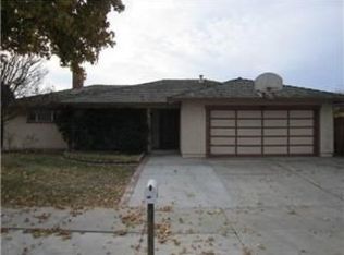 981 Meridian St, Hollister, CA