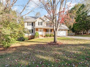 184 High Meadows Rd, Advance, NC 27006