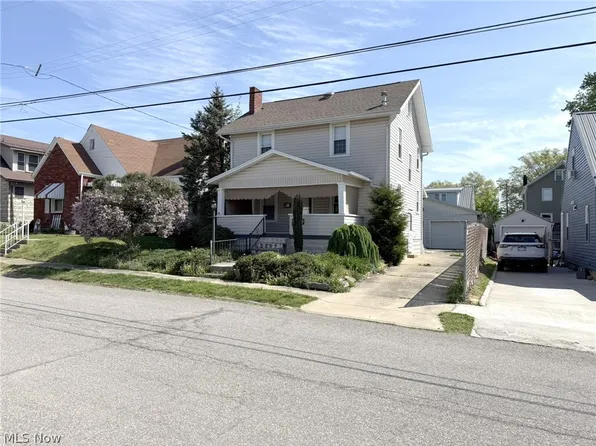 612 Eastlawn Ave, Parkersburg, WV 26101