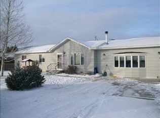 2113 Cover St, Cody, WY 82414
