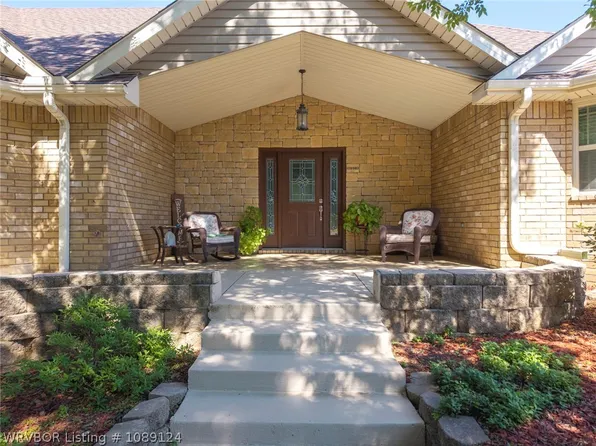 109983 S 4749th Rd, Muldrow, OK 74948