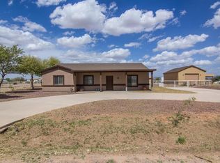 10540 E American Pride Dr, San Tan Valley, AZ 85143
