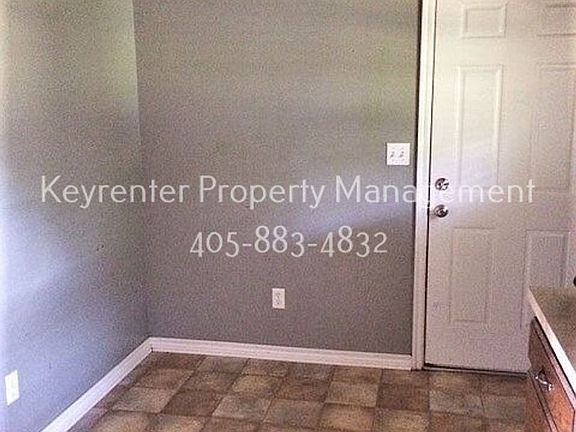 5th image of 1520 Rowena Ln