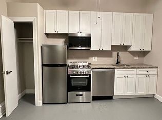 808 S 2nd St #2B, Philadelphia, PA 19147