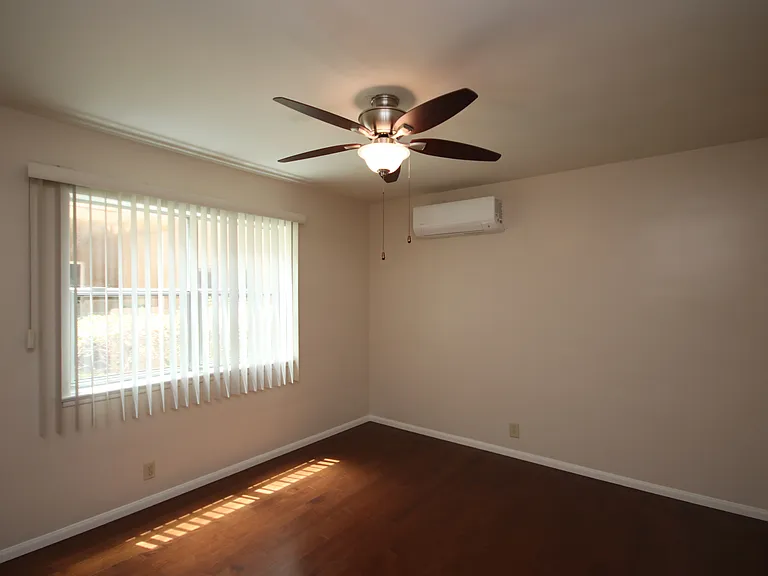 343 S Madison Ave #15 — Photo 11