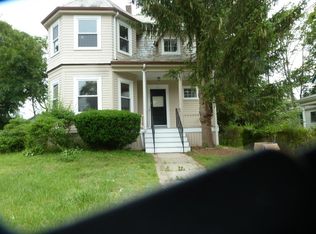 68 Park Rd, Brockton, MA 02301