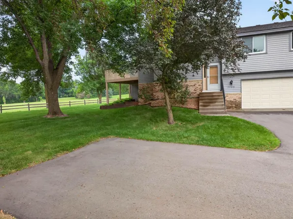 7205 Pontiac Cir, Chanhassen, MN 55317