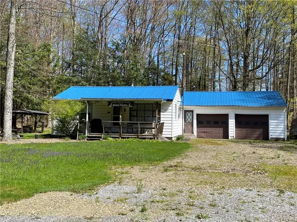 5246 Sackett Rd, Kane, PA 16735