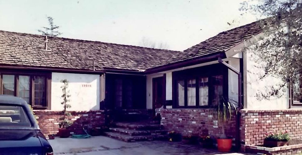 2nd image of 10608 Pangborn Ave