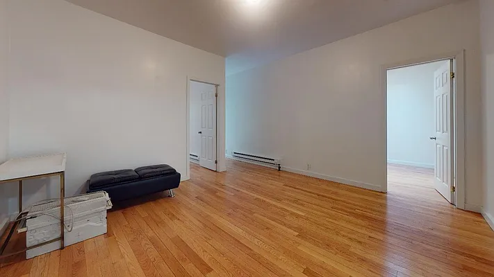 Rented by Bond New York | media 30