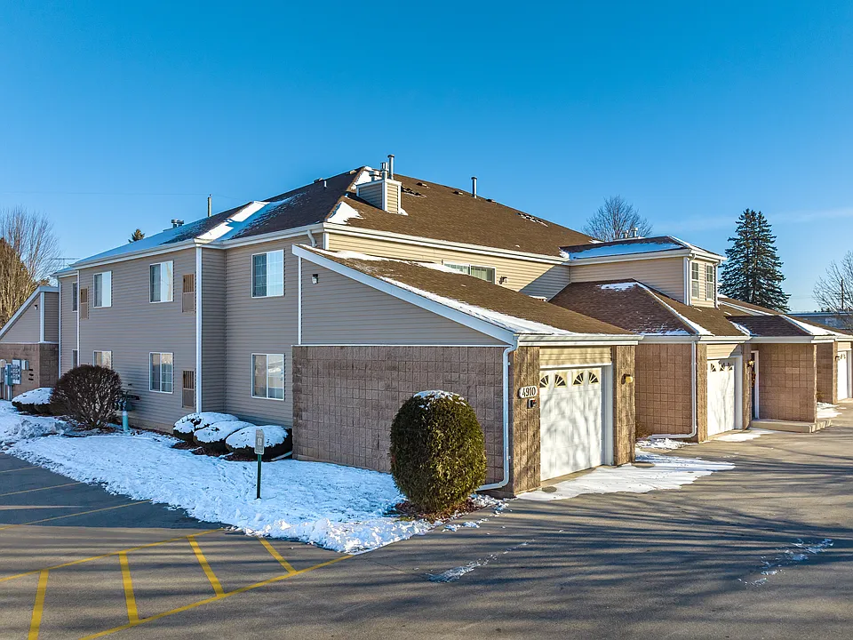 Evergreen Townhomes North
