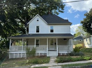 16 Thomas St, High Bridge, NJ 08829