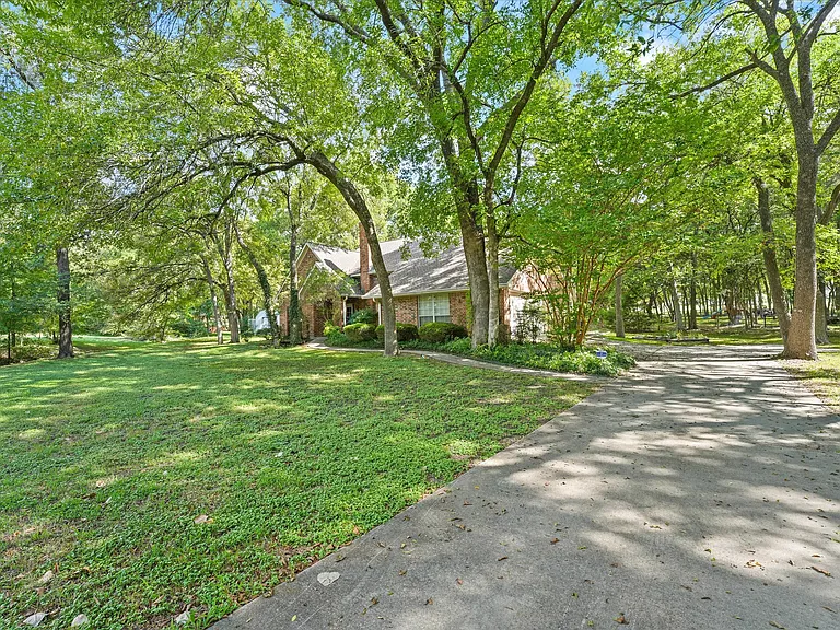 120 Hope Cir — Photo 15