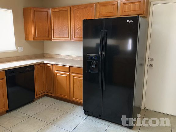 4th image of 4263 Powell Ave